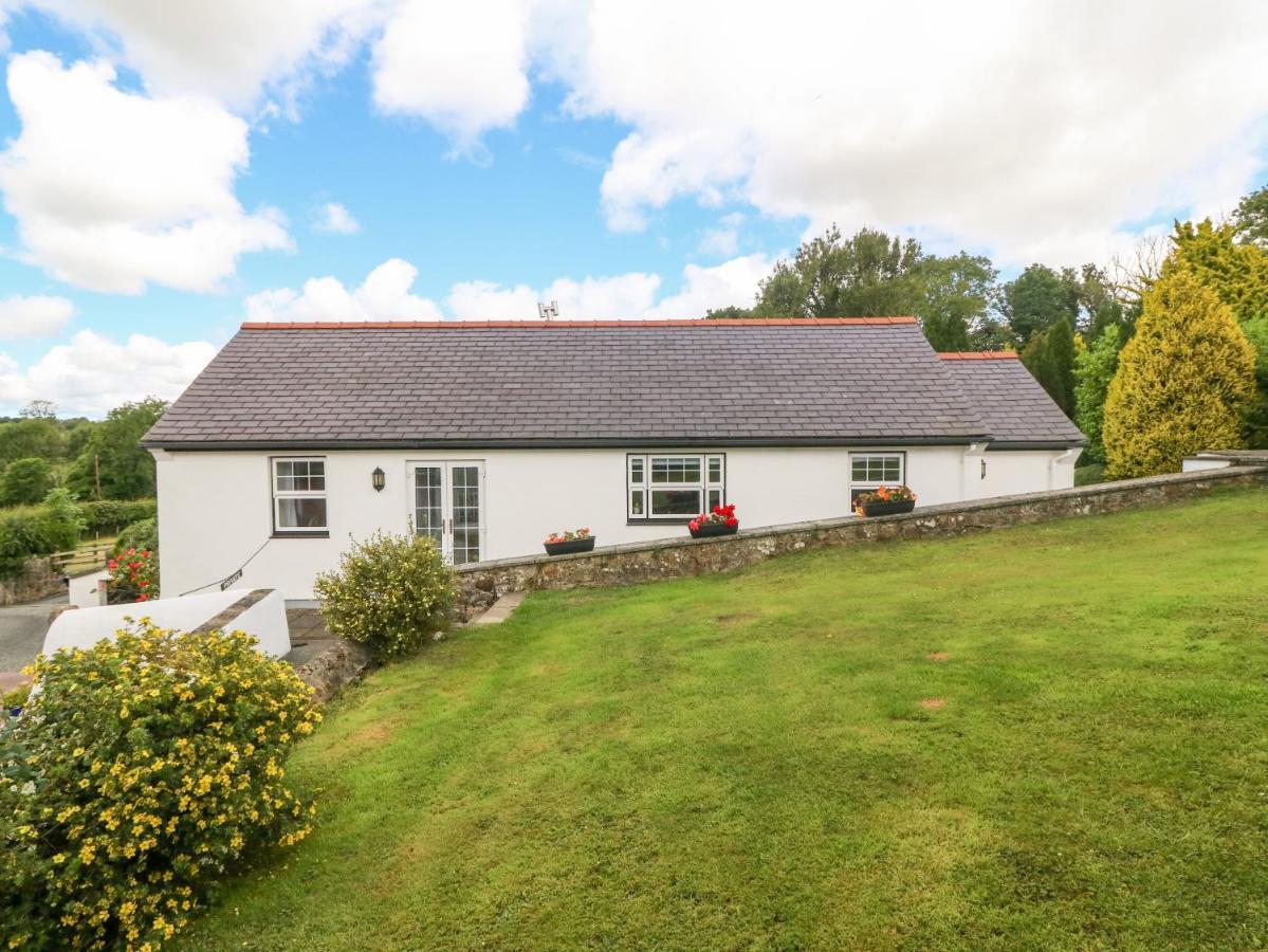 Villa Bwthyn Clai Llangefni Exterior foto